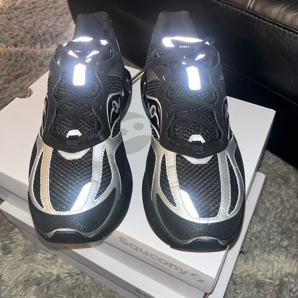 Saucony Black and Silver Athletic Shoes main image 5